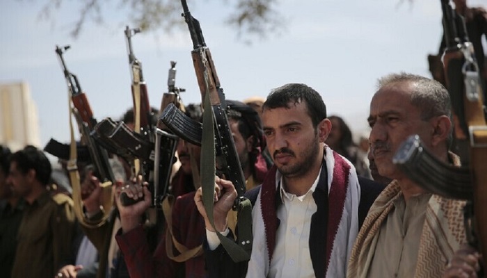 الحوثيون يكشفون تفاصيل استهدافهم مطار أبها في السعودية

