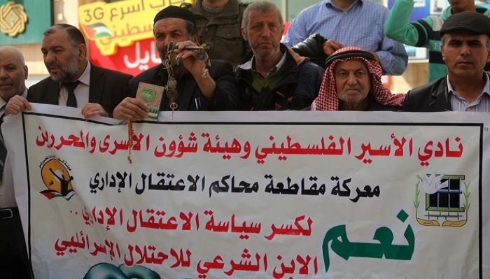 الأسرى الإداريون يواصلون مقاطعة محاكم الاحتلال لليوم الـ38
