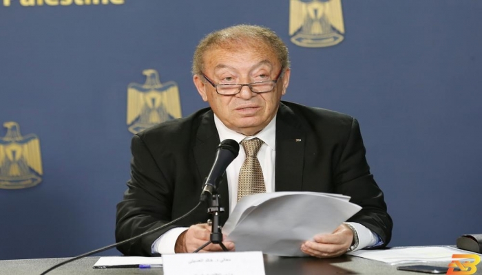 وزير الاقتصاد: 75 مليون شيقل ستتحملها خزينة الدولة جراء خفض ضريبة الطحين
