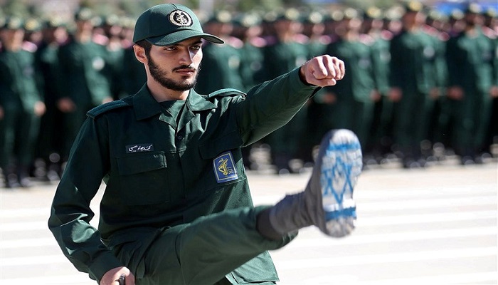 ما حقيقة توجه بايدن لإزالة الحرس الثوري الإيراني من قائمة المنظمات الإرهابية؟ 

