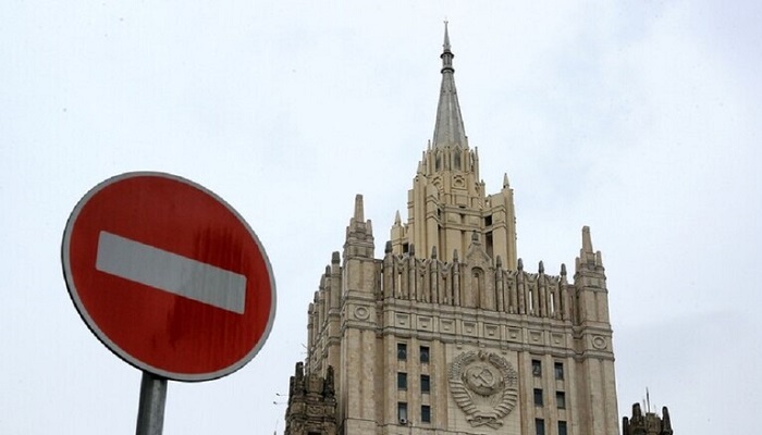 الخارجية الروسية: الدول التي تزود أوكرانيا بالأسلحة تخلق لنفسها مشاكل
