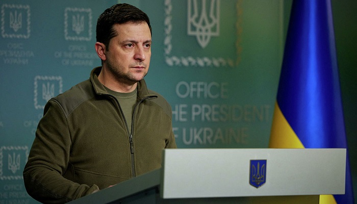 زيلينسكي يتهم الغرب بعدم الإيفاء بوعوده حيال أوكرانيا
