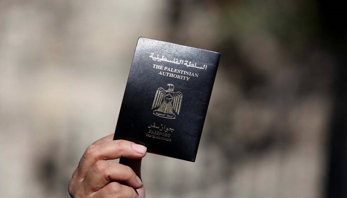هآرتس تكشف بالأرقام عدد الفلسطينيين الممنوعين من السفر للخارج