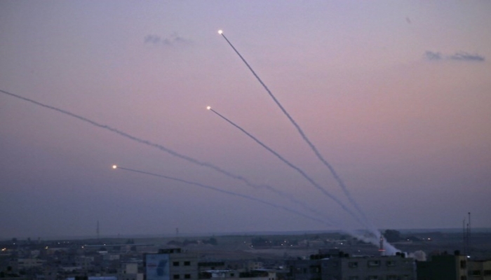 الاحتلال يزعم إطلاق صاورخ من غزة نحو 