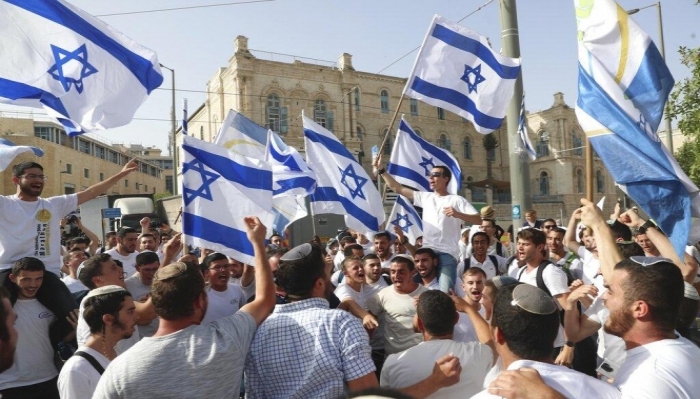 حماس تعقب على مسيرة الاعلام التي ينظمها المستوطنون بالقدس
