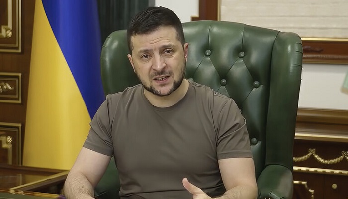 زيلينسكي: أوكرانيا بدأت تتسلم الأسلحة التي طلبتها