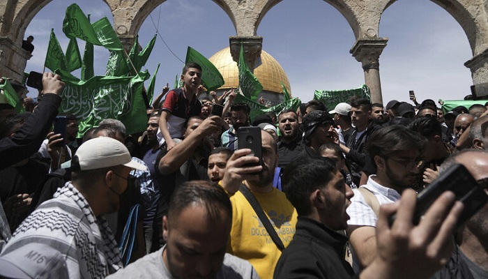 حركة حماس: إسرائيل طلبت التوسط لتهدئة الشارع الفلسطيني
