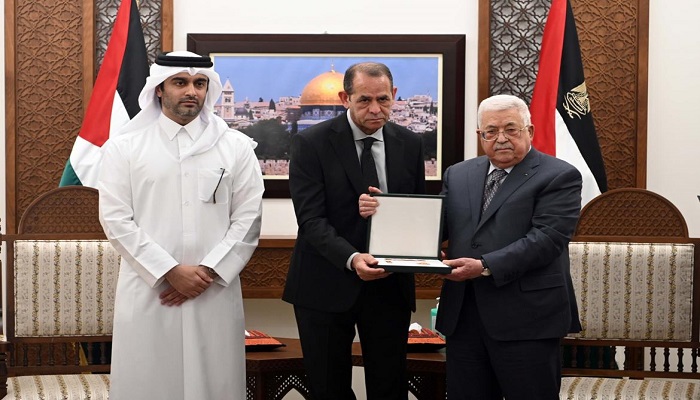 الرئيس يمنح الشهيدة