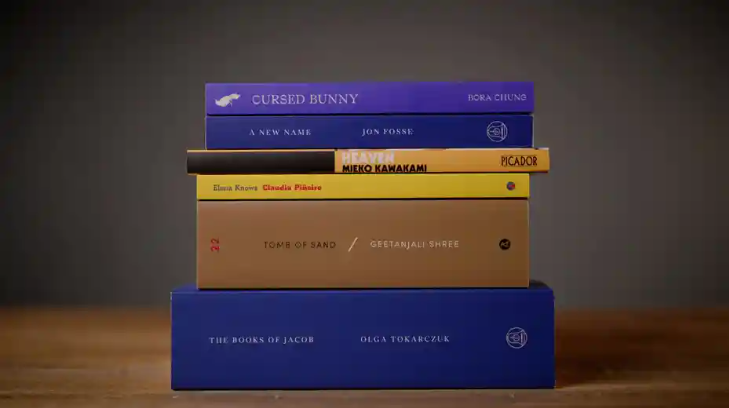 6 روايات تتنافس على جائزة البوكر للرواية المترجمة