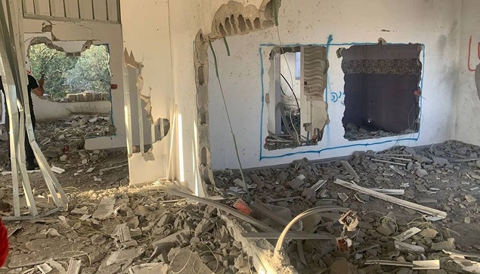 الاحتلال يفجر منزل الأسير عمر جرادات في السيلة الحارثية 
