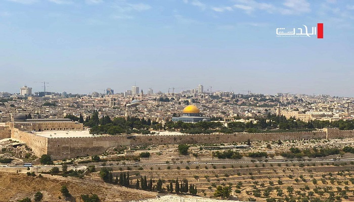 وزير شؤون القدس يدين