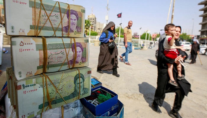 إيران تعلن عن تسجيل أرقام قياسية في التجارة الخارجية

