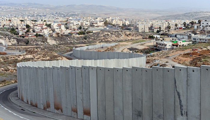 جيش الاحتلال يخشى تأخير بناء الجدار الفاصل مع جنين


