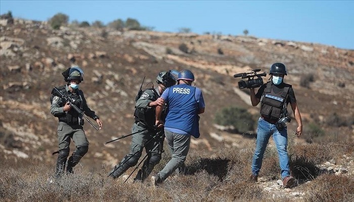 تقرير: 148 انتهاكا إسرائيليا بحق إعلاميين فلسطينيين في أيار

