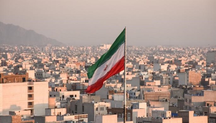 الموساد يستجوب مسؤولا رفيعا في الحرس الثوري داخل إيران