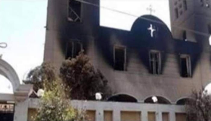 وزير الصحة المصرية يفجر مفاجأة عن سبب حريق كنيسة المنيرة
