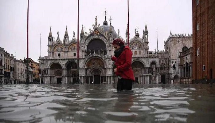 مصرع 7 أشخاص جراء أمطار غزيرة في إيطاليا
