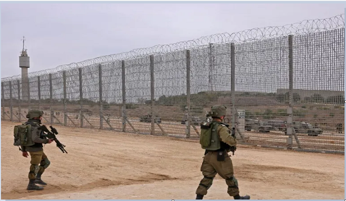 جيش الاحتلال يعلن اعتقال شخصين اجتازا الحدود من لبنان
