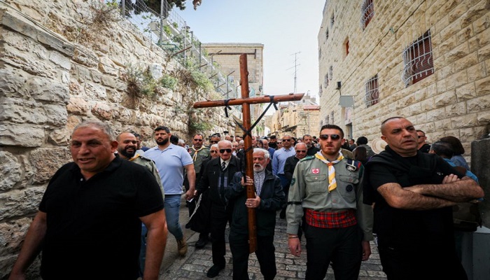 وزارة القدس: اعتداءات المستوطنين على المسلمين والمسيحيين بالقدس بمثابة إعلان حرب دينية