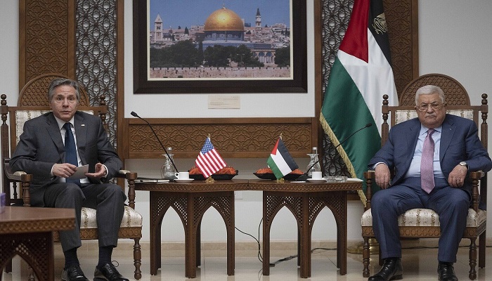 الرئيس عباس يطالب الإدارة الأمريكية بالتدخل لوقف إجراءات الاحتلال الأخيرة 