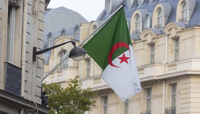 السلطات الجزائرية تصدر قرارا بمنع بث الأغاني 