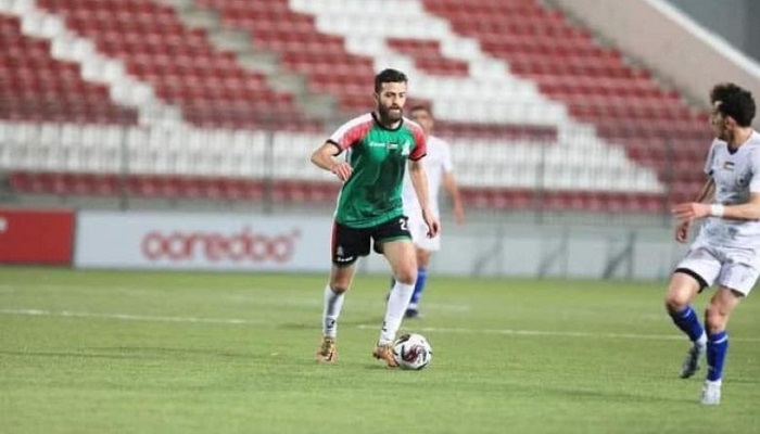 الاحتلال يمدد اعتقال لاعب نادي جبل المكبر أحمد أبو خديجة
