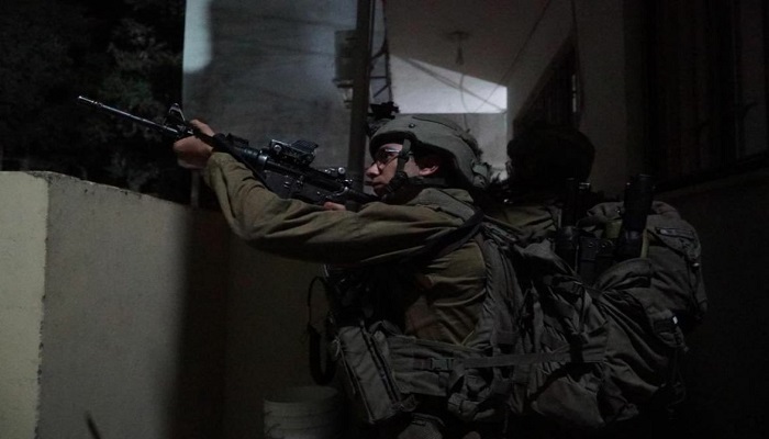 ثلاث إصابات بالرصاص والعشرات بالاختناق خلال اقتحام قوات الاحتلال لنابلس 