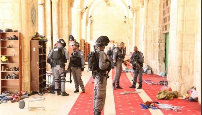 المفتي يدين الاعتداء على المعتكفين في المسجد الأقصى
