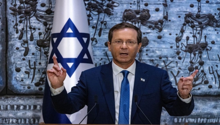 الرئيس الإسرائيلي يجمع 100 مسؤول في اجتماع طارئ بشأن التطورات الأخيرة
