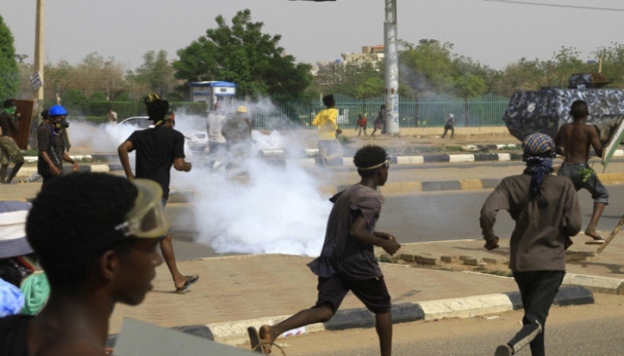 السودان.. 411 قتيلا و2023 مصابا منذ بداية الاشتباكات
