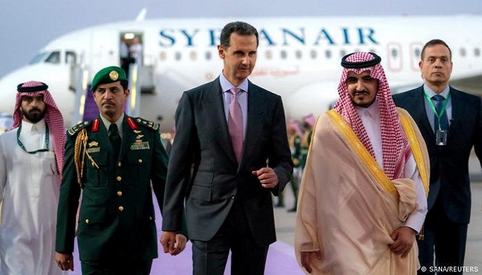 بن سلمان يرحب بحضور الأسد إلى القمة العربية
