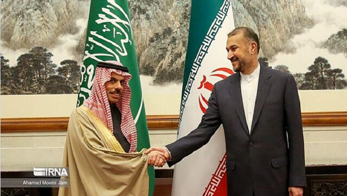 الحكومة الإيرانية تؤكد زيارة وزير الخارجية السعودي إلى طهران
