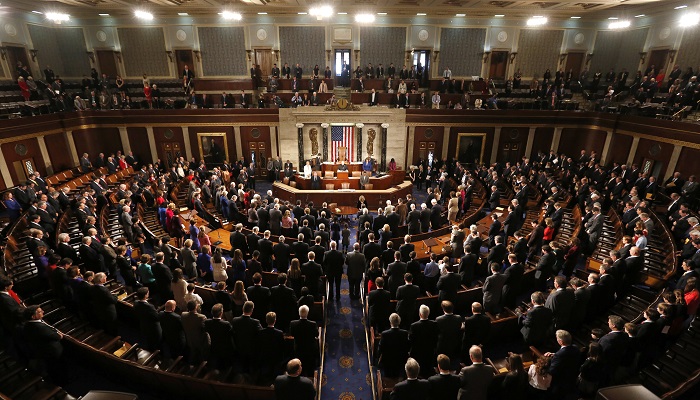 أعضاء في الكونجرس: لا بد من وقف عنف المستوطنين ضد الفلسطينيين