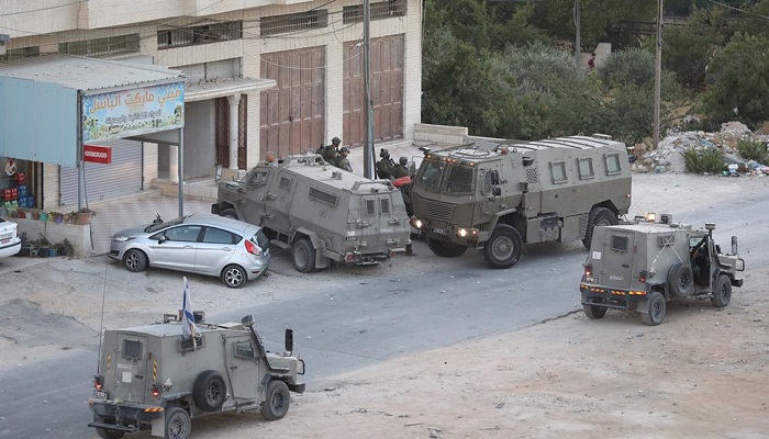 إصابتان و6 معتقلين خلال اقتحام الاحتلال لنابلس
