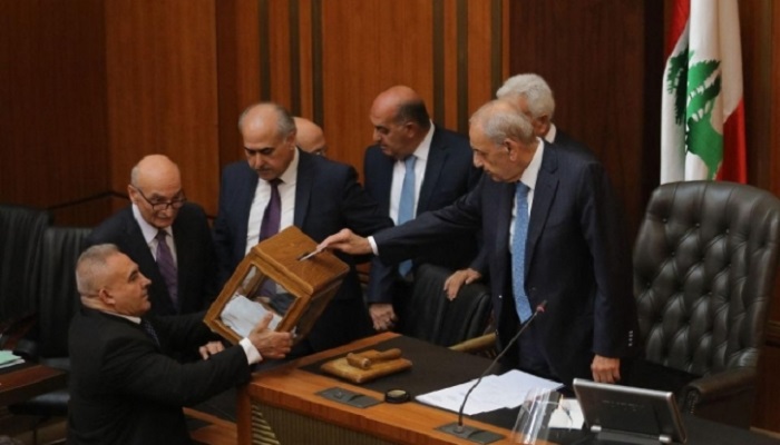  رئيس مجلس النواب اللبناني يدعو إلى جلسة لانتخاب رئيس