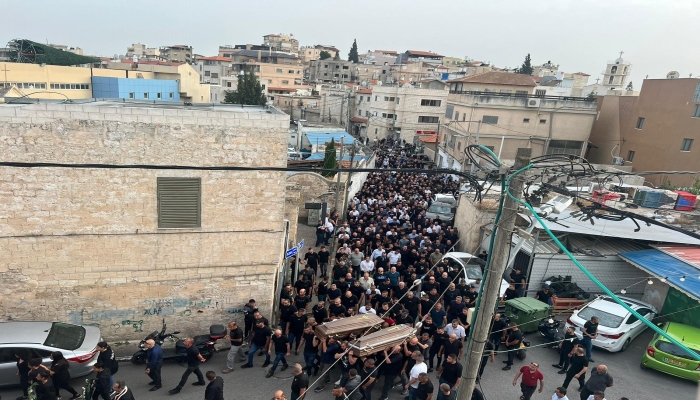 جماهير غفيرة تشيّع