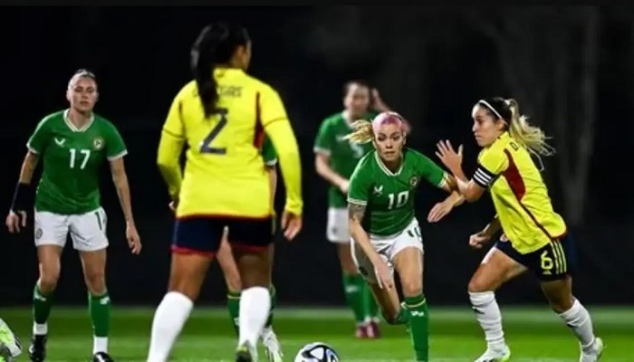 إنهاء مباراة بين سيدات أيرلندا وكولومبيا بعد 20 دقيقة بسبب 