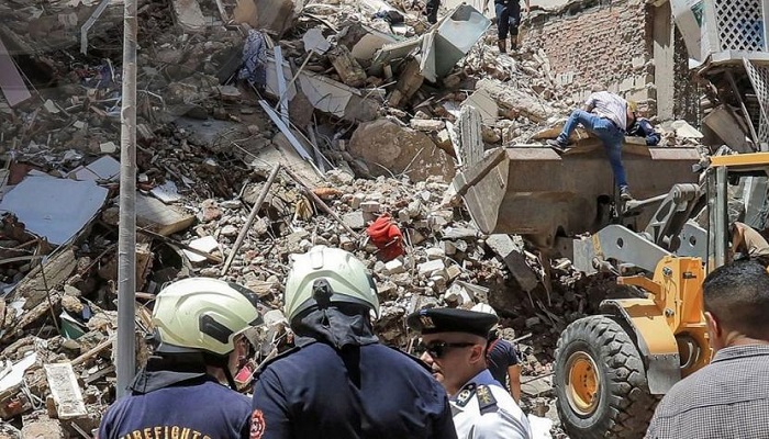 6 قتلى إثر انهيار مبنى في منطقة حدائق القبة بالقاهرة
