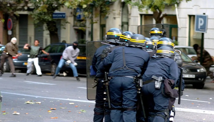 تراجع حدة أعمال الشغب في فرنسا والقبض على 719