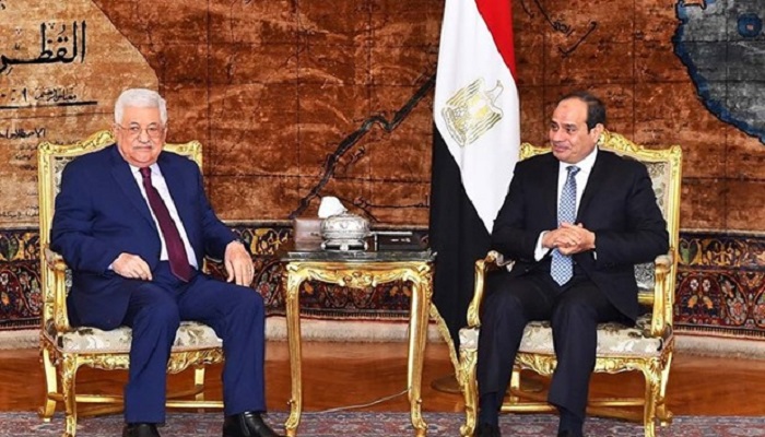 وصول الرئيس محمود عباس ووفود الفصائل الفلسطينية إلى القاهرة