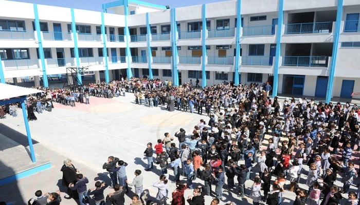 أكثر من 625 الف طالب يتوجهون بمقاعد الدراسة في قطاع غزة
