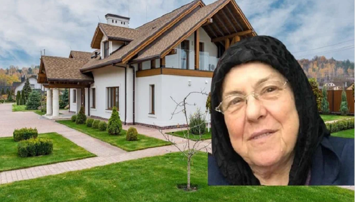 مليونير تركي يعترف لخادمة عملت بمنزله 71 عاما بأنه والدها
