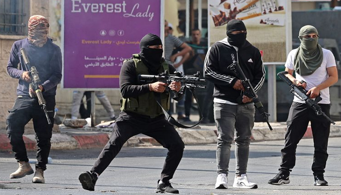 صحيفة عبرية: الوضع في الضفة لن يعود كما كان بعد انتهاء الانتفاضة الثانية

