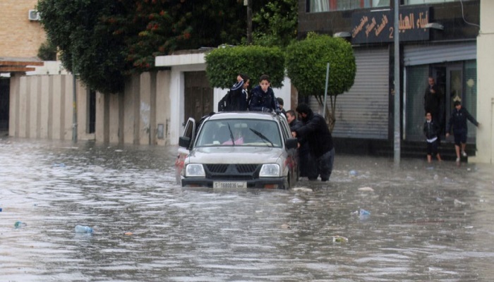 150 قتيلا على الأقل جراء الفيضانات في ليبيا
