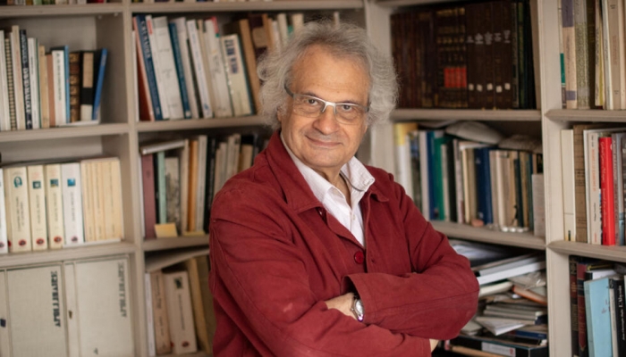 انتخاب الكاتب الفرنسي من أصل لبناني أمين معلوف أمينا عاما دائما للأكاديمية الفرنسية العريقة
