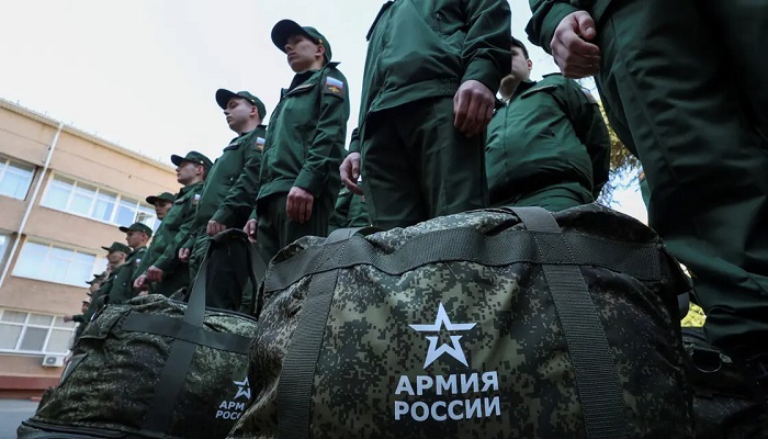 روسيا تعلن تجنيد 280 ألف بالجيش منذ يناير