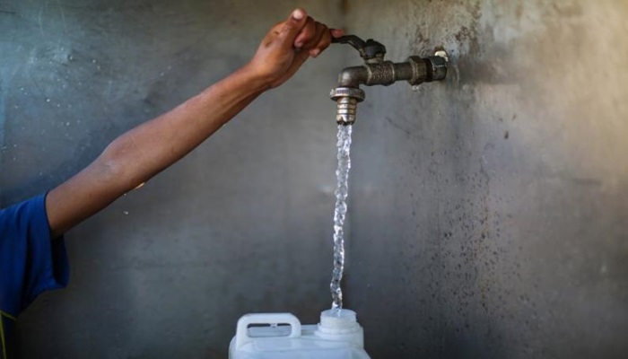 سلطة المياه توعز بمراجعة تطبيق نظام أسعار مصلحة مياه القدس بشكل عاجل  
