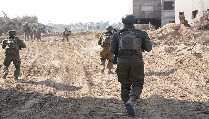 جيش الاحتلال يعترف بمقتل ضابط وجنديين وإصابة آخرين في غزة 