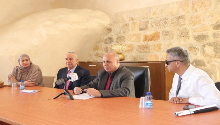 وزير الثقافة يفتتح