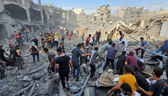 6 شهداء إثر قصف الاحتلال مناطق في مدينة غزة
